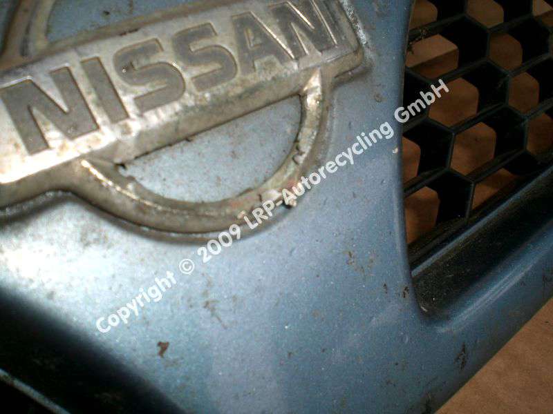 Nissan Sunny Kombi Y10 BJ1994 original Grill Kühlergrill